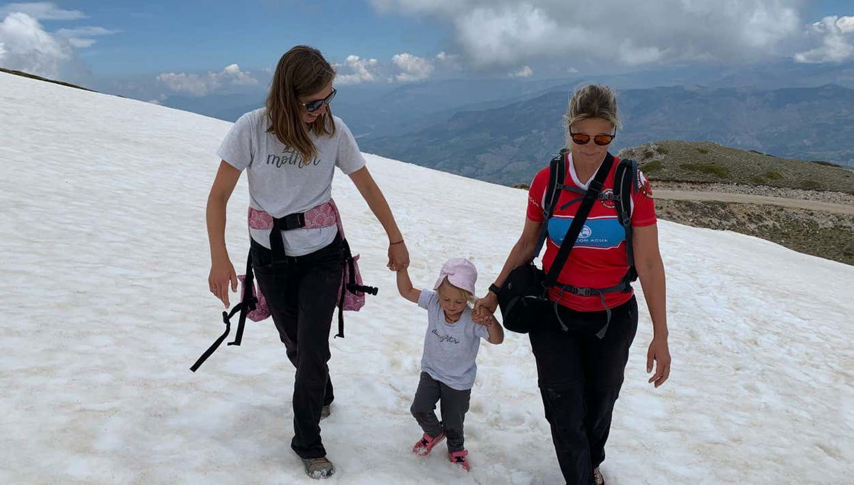 Enjoy this impressive trekking journey!