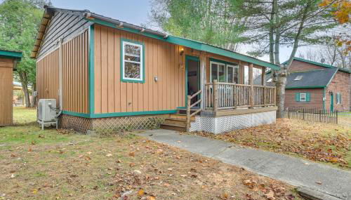 2 Mi to Lake Champlain Cabin with River Access! - Foto 3