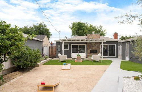 Stunning Retro Beach Oasis, Dual Living, Pool - Foto 70