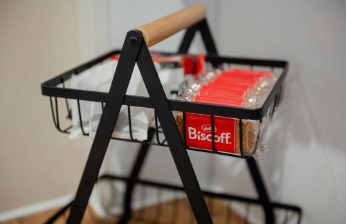 Hazel House - Cosy 2 bedroom house with parking near to Oxford - Foto 50