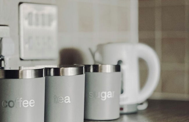 Beautiful 2-bed Apartment in London - Photo 20