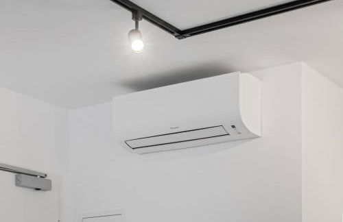 1-2 Personen - Parkplatz - Fahrradgarage - Zentrum - Küche - Klima - Foto 7