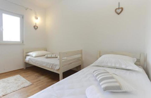 Three-Bedroom Holiday Home In Dugogabe - Foto 23