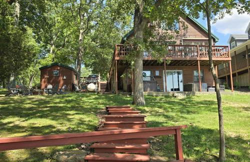 Log Home Hot Tub Retreat, Kayaks - Photo 3