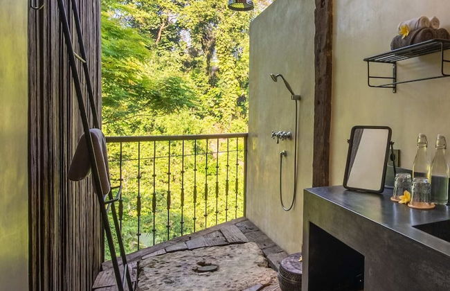 Exceptional 9BR Incredible Jungle View, River Access - Photo 48