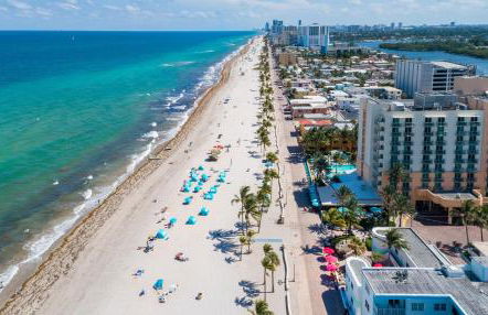 Casa Neisy Florida 10 minutes from Hollywood Beach and Hard Rock Hotel & Casino Hollywood - Foto 2