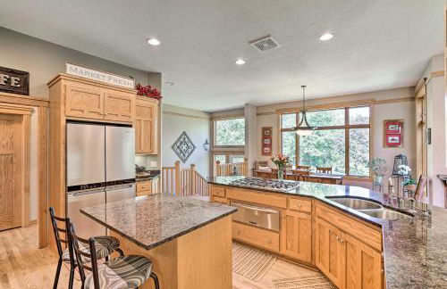 Tranquil Lake Elmo Farmhouse Hiking Nearby! - Foto 11