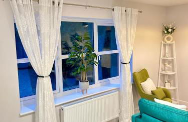 Dover Port in quiet location with Castle Views and off road parking - Foto 49