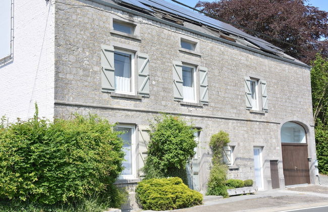 Group Escape by Molignee River - Foto 74