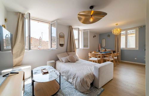 Raffinement Romain Cœur de Nimes Lumineux - Foto 4