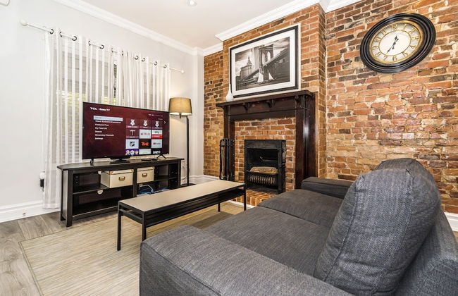 St Annes Suites - Photo 57