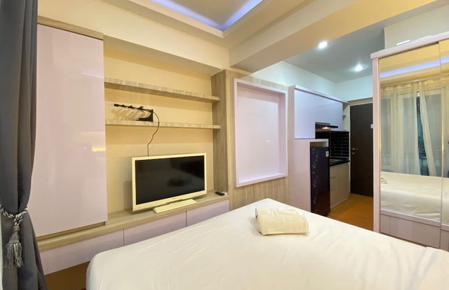 Wonderful & Stylish Studio at Jarrdin Cihampelas Apartment - Foto 14