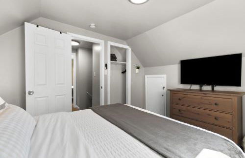 4 Bedroom Bungalow in the - Heart of Metro Detroit - Foto 12