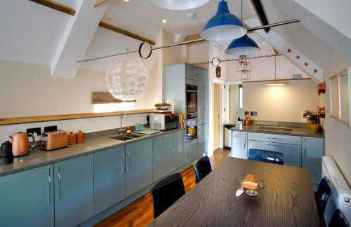 Stone Barn - Photo 3