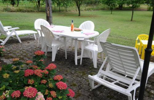 Maison avec jardin, idéal famille, à Bransat - FR-1-489-38 - Foto 2