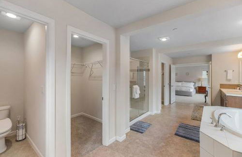 Serenity Shores in Kenmore - Foto 48