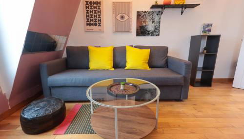 APPARTEMENT CHALEUREUX ARTISTIQUE QUARTIER GARE DU NORD - GARE DE L'EST et GRANDS BOULEVARDS - Foto 4