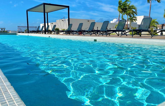 Urban Towers by Andiani Travel - Photo 13