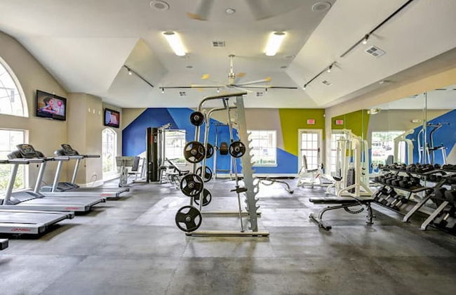 Spacious 2BR King Suite w Gym Pool Close to DT - Foto 21