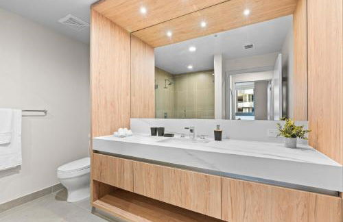 Modern Condo in Downtown Miami Near Bayside - Foto 38