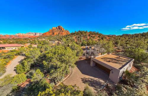 Red Rock Retreat with Hot Tub & New Pool Coming late March - Foto 17