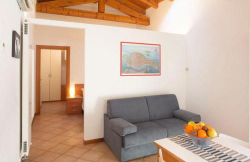 Yellow Loft - Photo 3