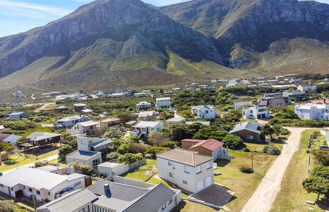 8 on Nivenia - Foto 7