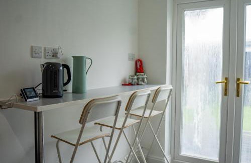 Rent Entire Calmhaven Apartment - Foto 13