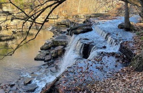 Remodeled Cottage With Sunroom - Foto 15