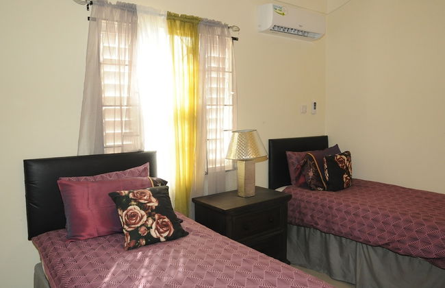 St Mary Mins Away From Ocho Rios 2 bed Ocean View Villa - Foto 11