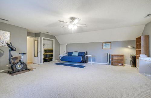 Lovely Fayetteville Home Deck and Fireplace! - Foto 23