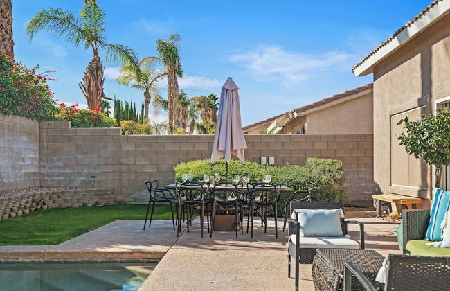 La Quinta Desert Haven Luxe Stay w/ Private Pool, Hot Tub, Pool Table - Foto 44