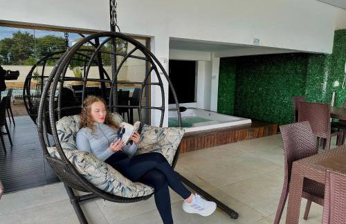 ApartDamani - Aptos por Temporada no Centro de Foz - Foto 6