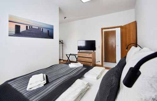 Lemon Suites 1,Apartment im Künstlerviertel - Nähe Innenstadt und UBahn, 2 Zimmer, 3 Einzelbetten und ein Doppelbett - Foto 7