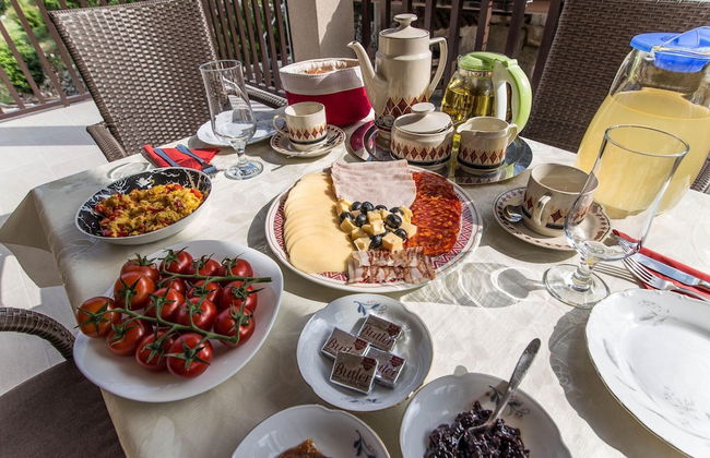 Modern Apartment With Balcony and Garden - Foto 12