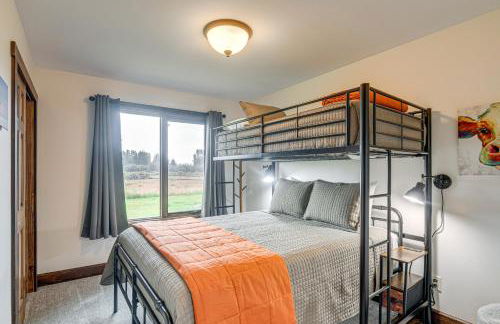 Pinedale Getaway Near Hiking, Skiing and Lakes! - Photo 13