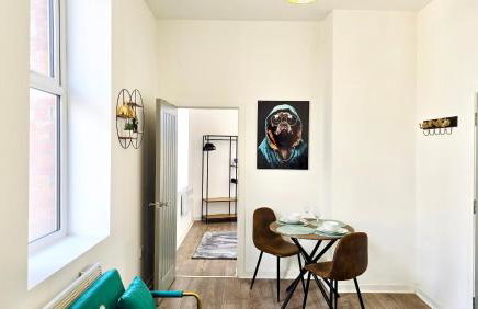 Stylish 1BR Executive Bury Stay with Kitchen and WiFi - Foto 10