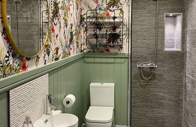 Outstanding 3 Bedroom Townhouse in Hertford - Foto 30