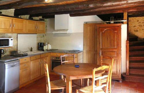 Les Combes avec piscine chauffée au nord Sarlat - Foto 8