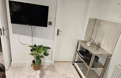 Riverview, Stylish Non Smoking Loft Ensuite 4 Rent - Photo 19