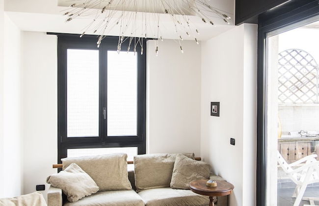 Bright Terrace Apartment in University District - Foto 26