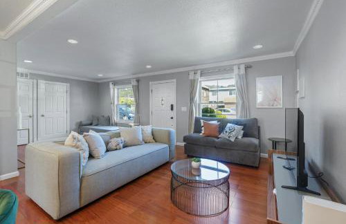 @ Marbella Lane - Buckingham Place Laundry + P - Photo 13