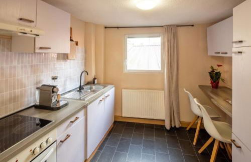 Cozy Central 3 Zimmer Apartment - Foto 7