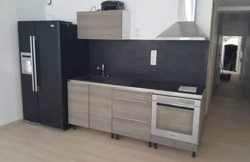 F3 centre ville Baume les dames - Foto 1