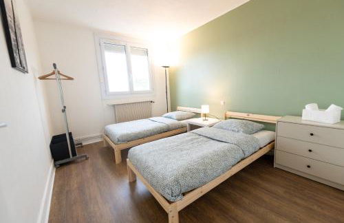 ROBESPIERRE - Tout équipé & Calme - TV et WIFI - Foto 11