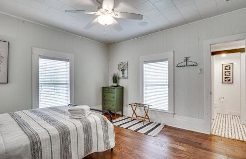 Large Group Getaway in Georgetown with Private Pool! - Foto 35