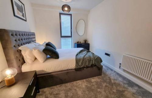 Stunning 4-bedroom Townhouse with Free Parking - Foto 21