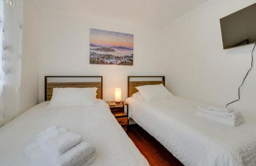 1 Mi to Lake, Shared Hot Tub! Kenmore Retreat - Foto 19