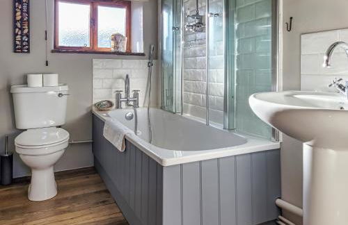 The Old Byre - Photo 3