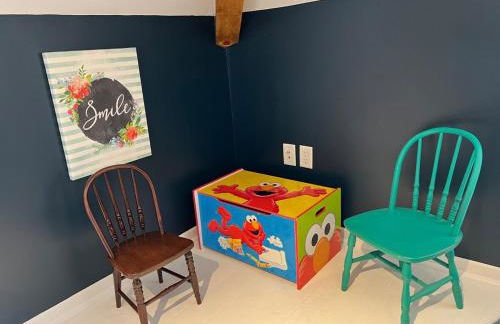 CRAFTSMAN UPSTAIRS with impressive attic! - Foto 21